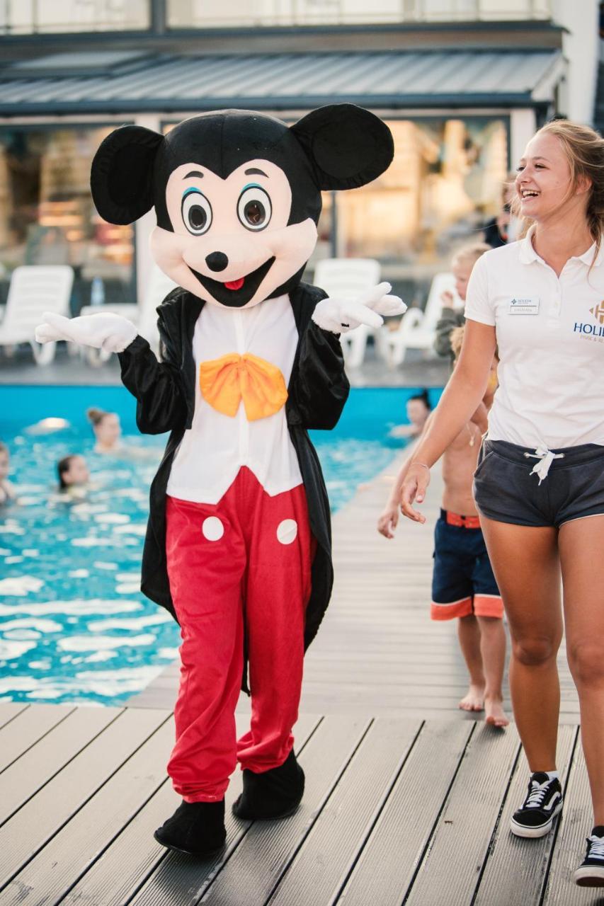 Holiday Park & Resort Grzybowo 그르지보보 외부 사진